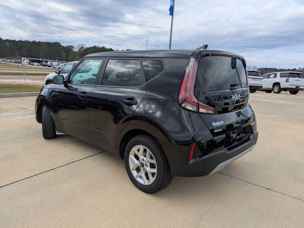 used 2024 Kia Soul car, priced at $16,995