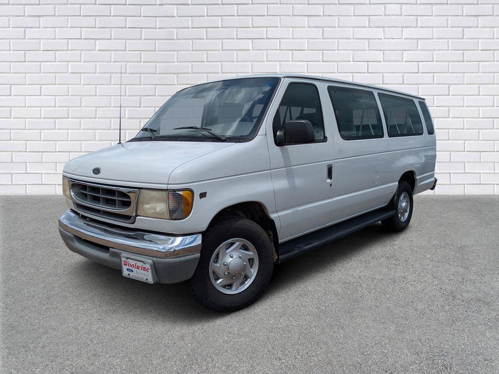 used 2001 Ford E350 Super Duty car