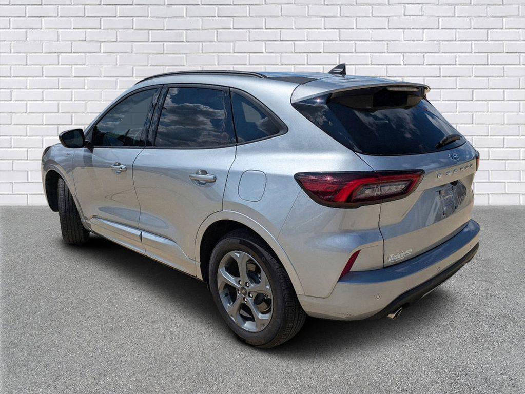 used 2023 Ford Escape car, priced at $24,995