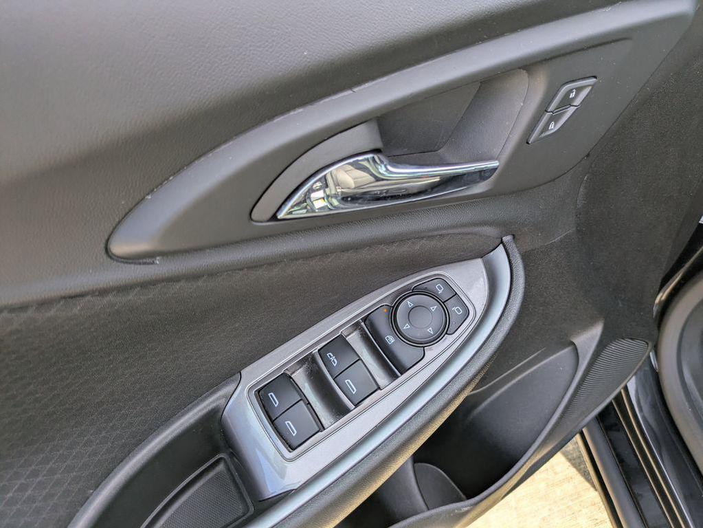 used 2024 Chevrolet Malibu car, priced at $18,990