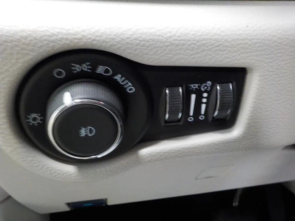 used 2024 Chrysler Pacifica car, priced at $29,999