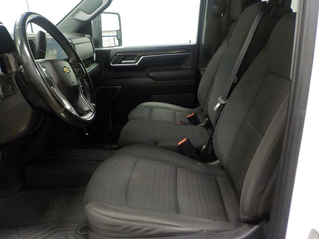 used 2024 Chevrolet Silverado 2500 car, priced at $58,999