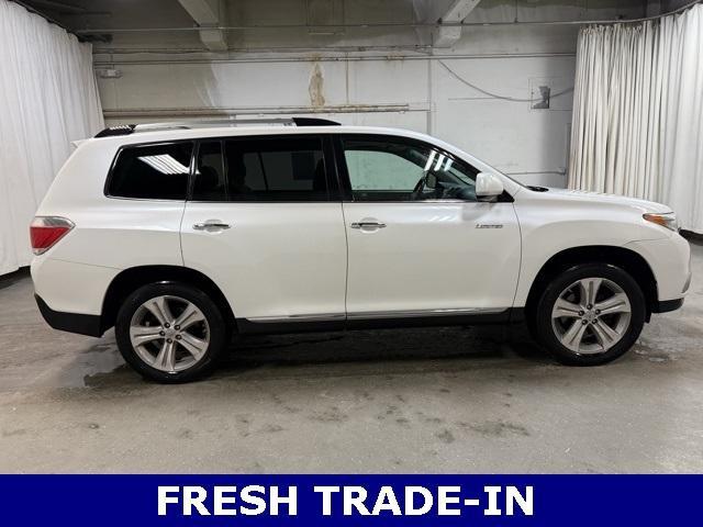used 2012 Toyota Highlander car, priced at $8,990