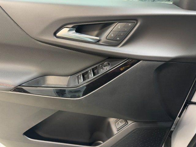 new 2026 Chevrolet Equinox car, priced at $38,389