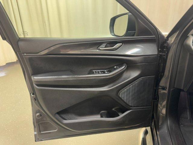 used 2023 Jeep Grand Cherokee car, priced at $26,325