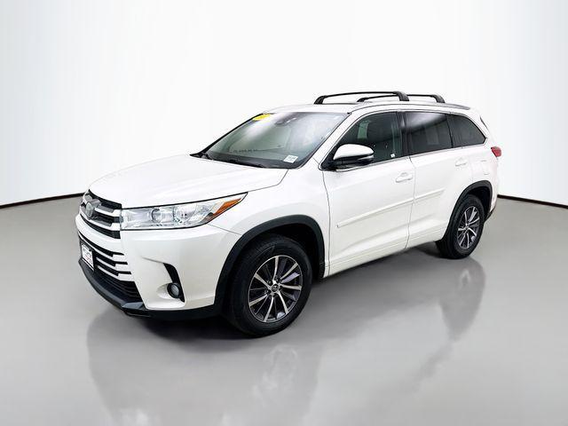 used 2017 Toyota Highlander car, priced at $15,801