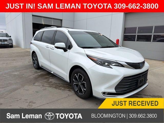 used 2025 Toyota Sienna car, priced at $55,950