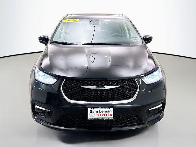 used 2024 Chrysler Pacifica car, priced at $27,950