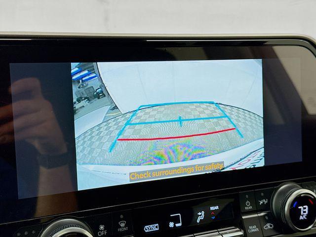 used 2023 Toyota Highlander car, priced at $34,350