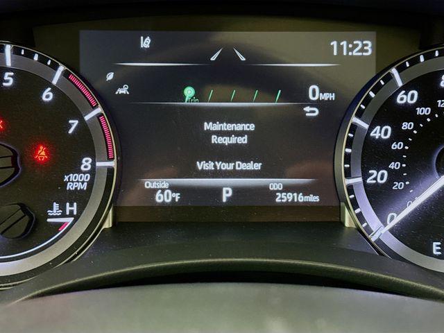 used 2023 Toyota Highlander car, priced at $34,350