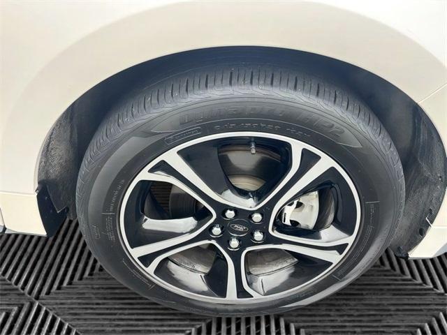 used 2019 Ford Edge car, priced at $17,806