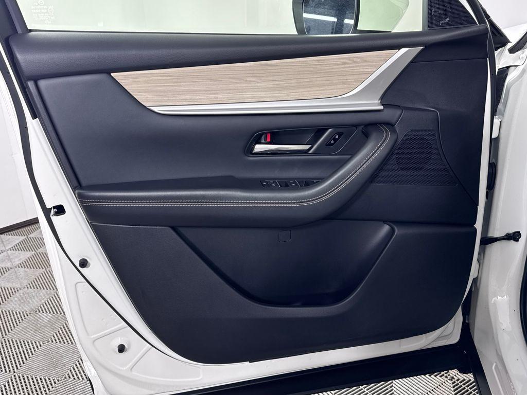 used 2025 Mazda CX-90 car, priced at $35,995