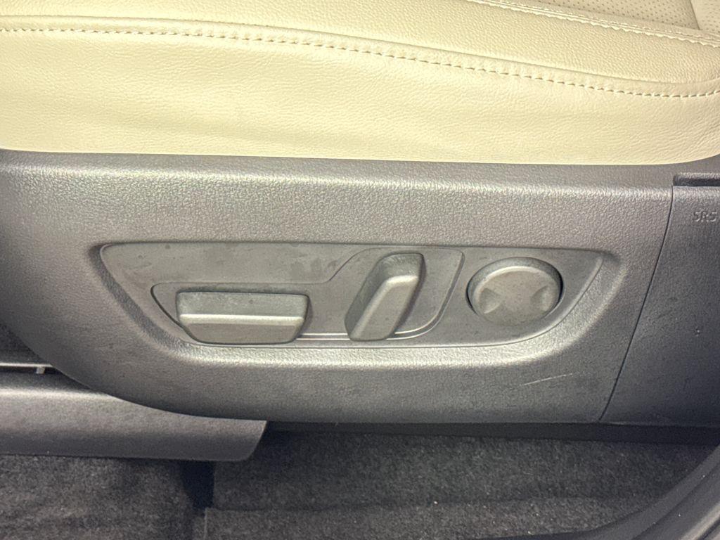 used 2025 Mazda CX-90 car, priced at $35,995