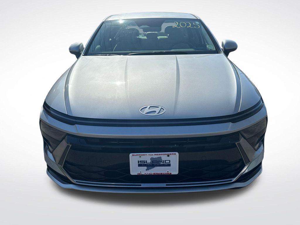 used 2025 Hyundai Sonata car, priced at $22,978