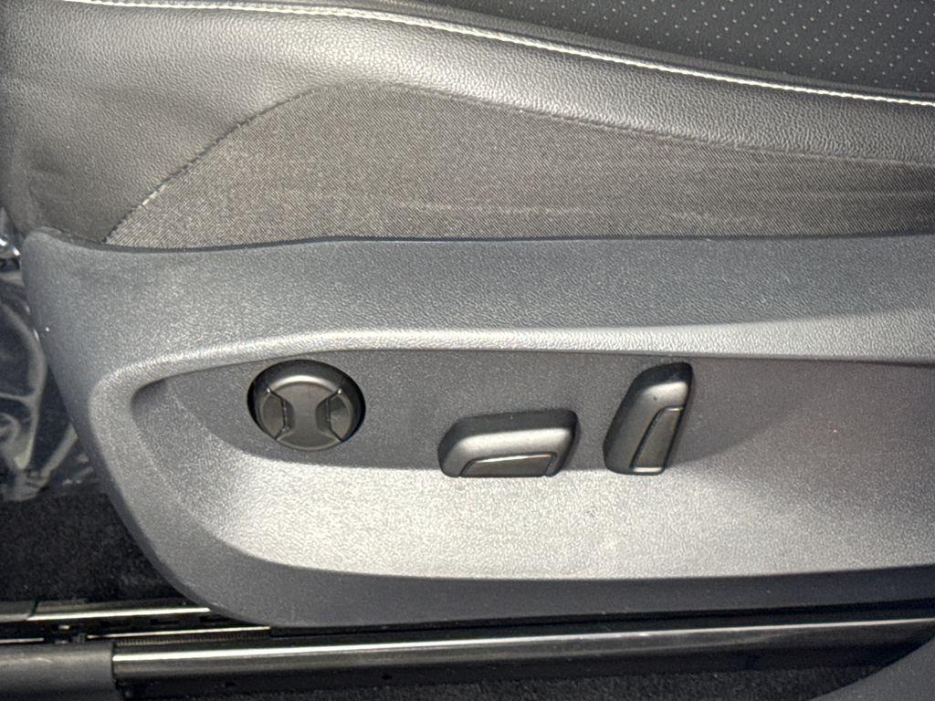 used 2022 Volkswagen Tiguan car, priced at $21,590