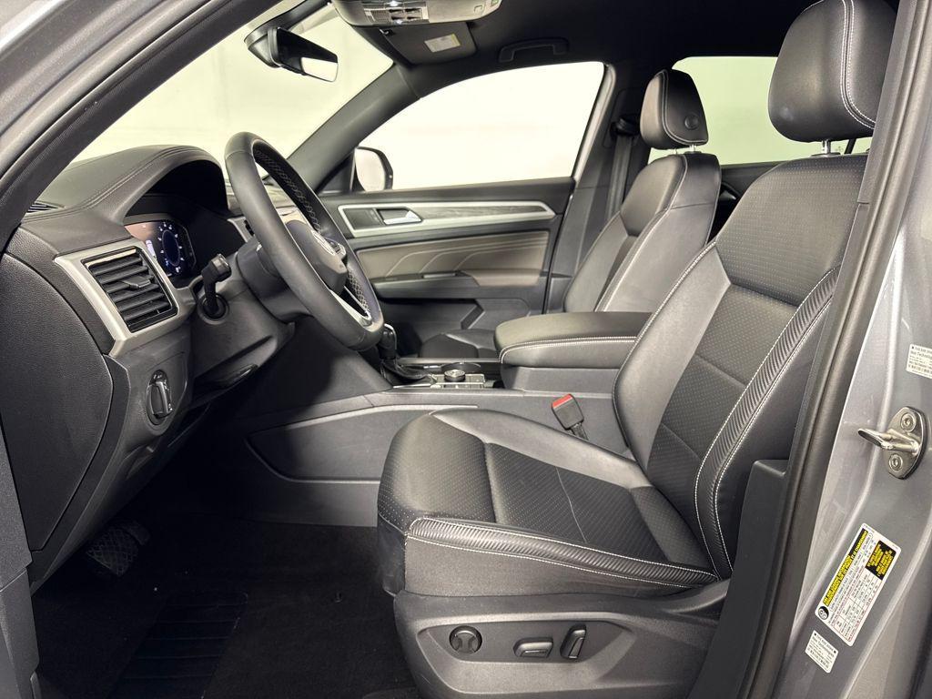 used 2022 Volkswagen Atlas Cross Sport car, priced at $25,995