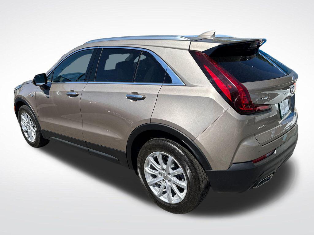 used 2023 Cadillac XT4 car, priced at $27,978