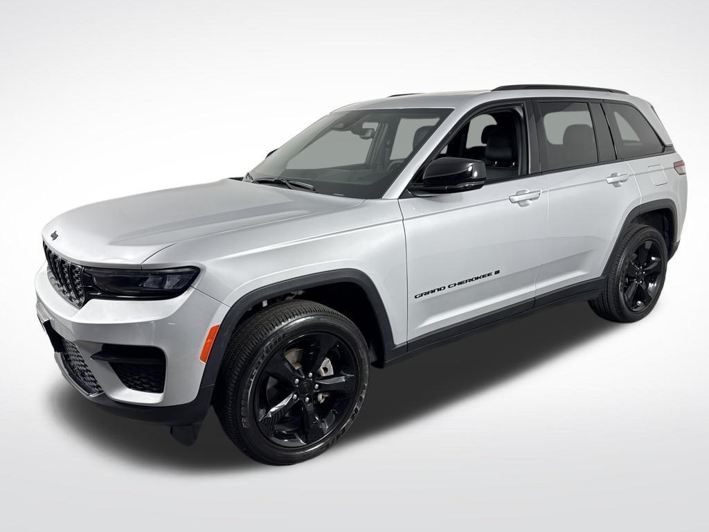 used 2023 Jeep Grand Cherokee car, priced at $31,831