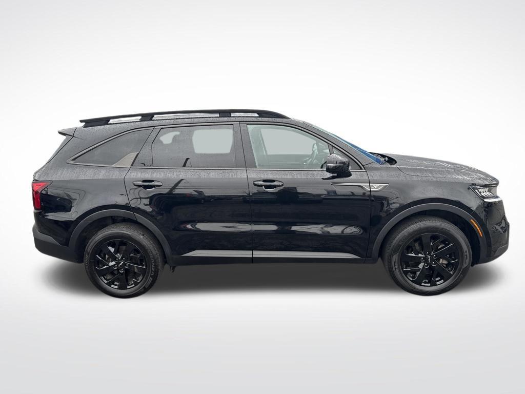used 2023 Kia Sorento car, priced at $26,886
