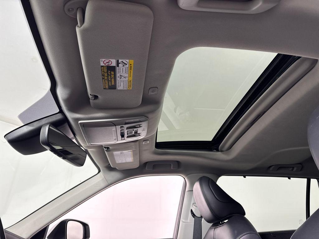 used 2023 Toyota Highlander car, priced at $35,650