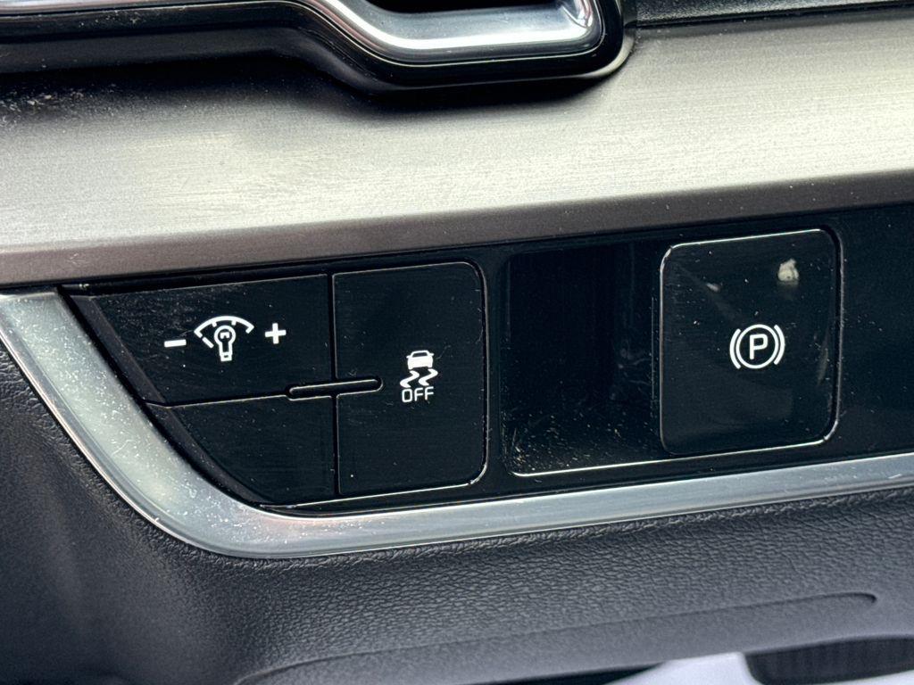 used 2023 Kia Sportage car, priced at $23,378