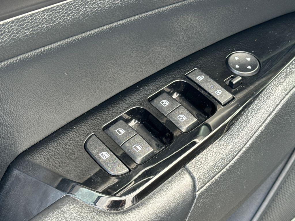 used 2023 Kia Sportage car, priced at $23,378