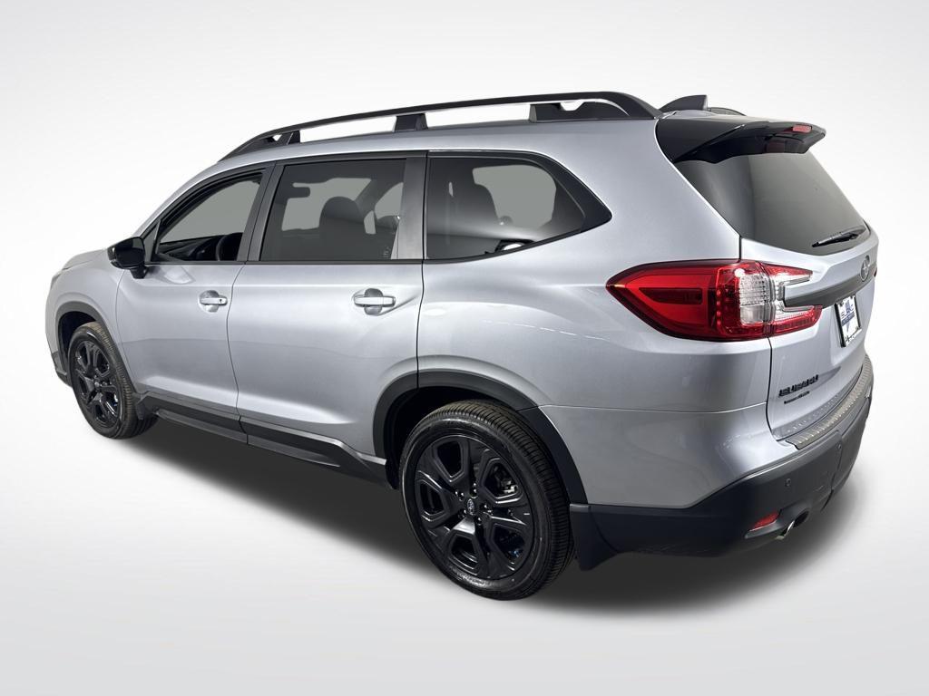 used 2025 Subaru Ascent car, priced at $42,034