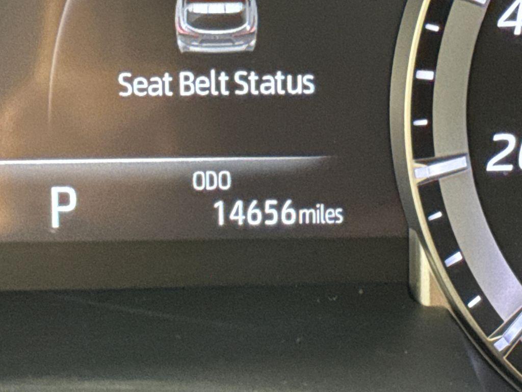 used 2022 Toyota Highlander car, priced at $37,880