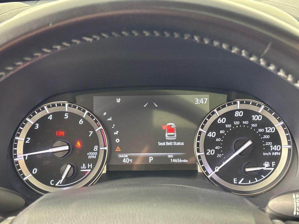 used 2022 Toyota Highlander car, priced at $37,880