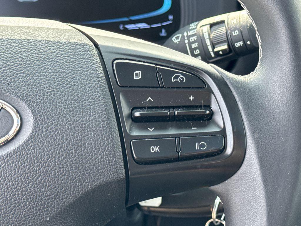 used 2023 Hyundai Venue car, priced at $17,890