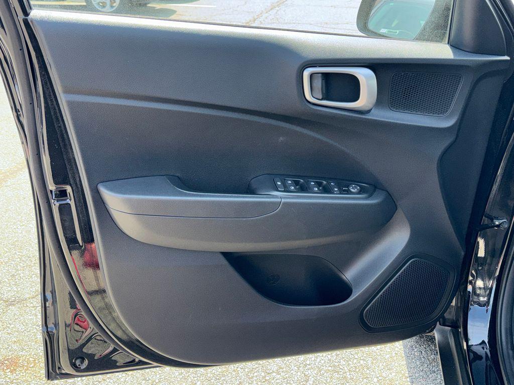 used 2023 Hyundai Venue car, priced at $17,890