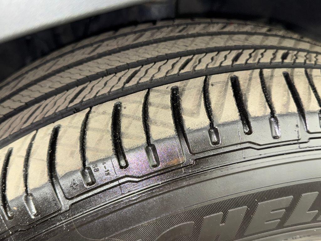 used 2023 Toyota Highlander car, priced at $37,850