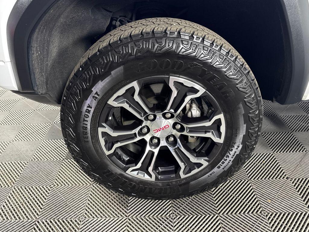 used 2023 GMC Canyon car, priced at $36,995