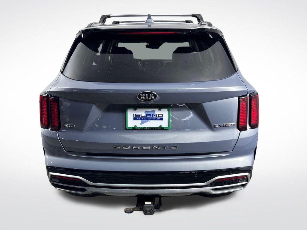 used 2021 Kia Sorento car, priced at $21,153