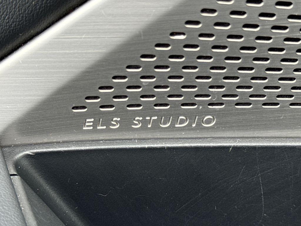 used 2023 Acura MDX car, priced at $38,995