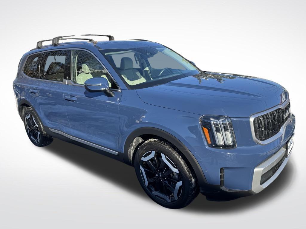 used 2023 Kia Telluride car, priced at $31,478