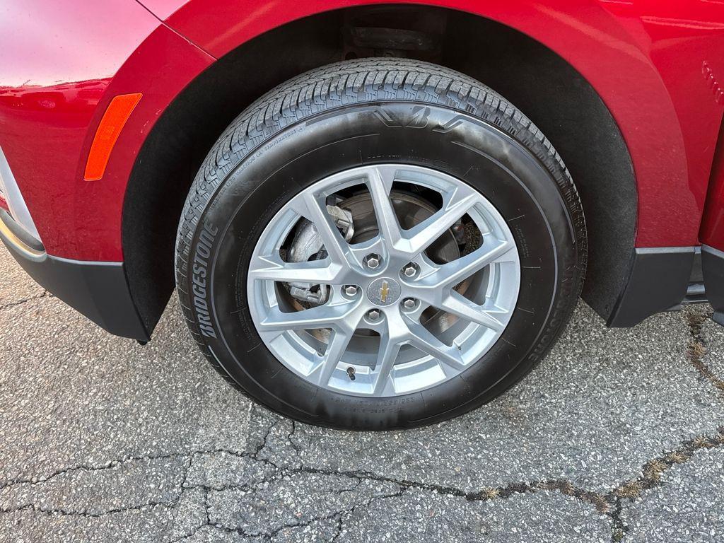 used 2024 Chevrolet Equinox car, priced at $20,000