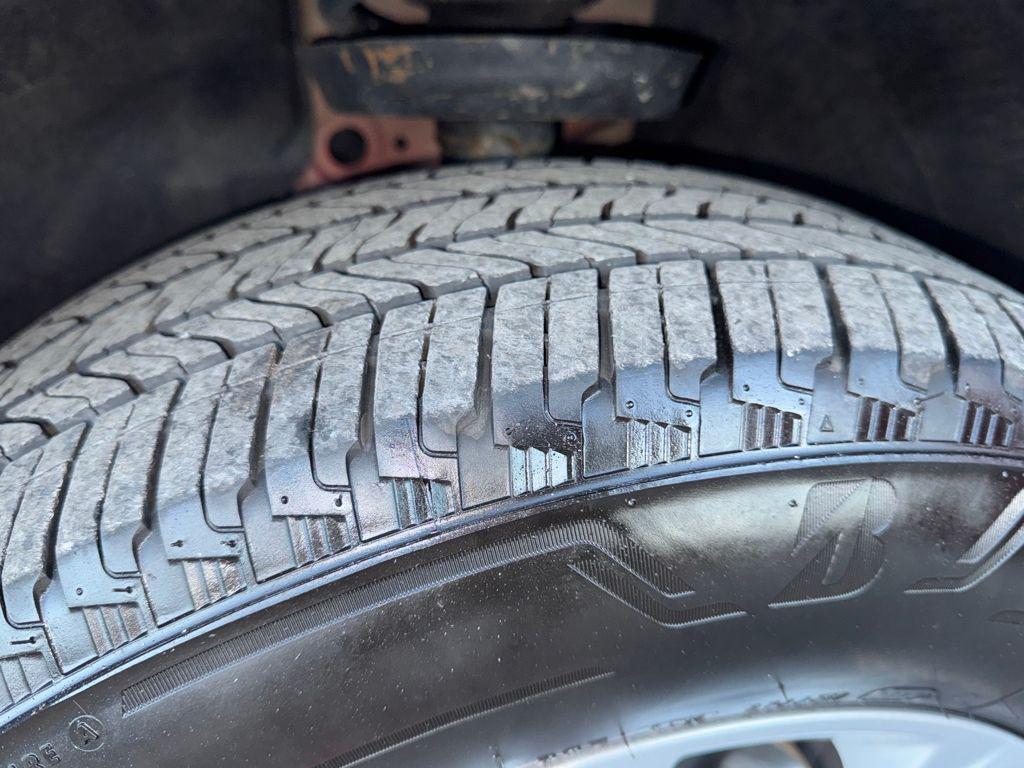 used 2024 Chevrolet Equinox car, priced at $20,000