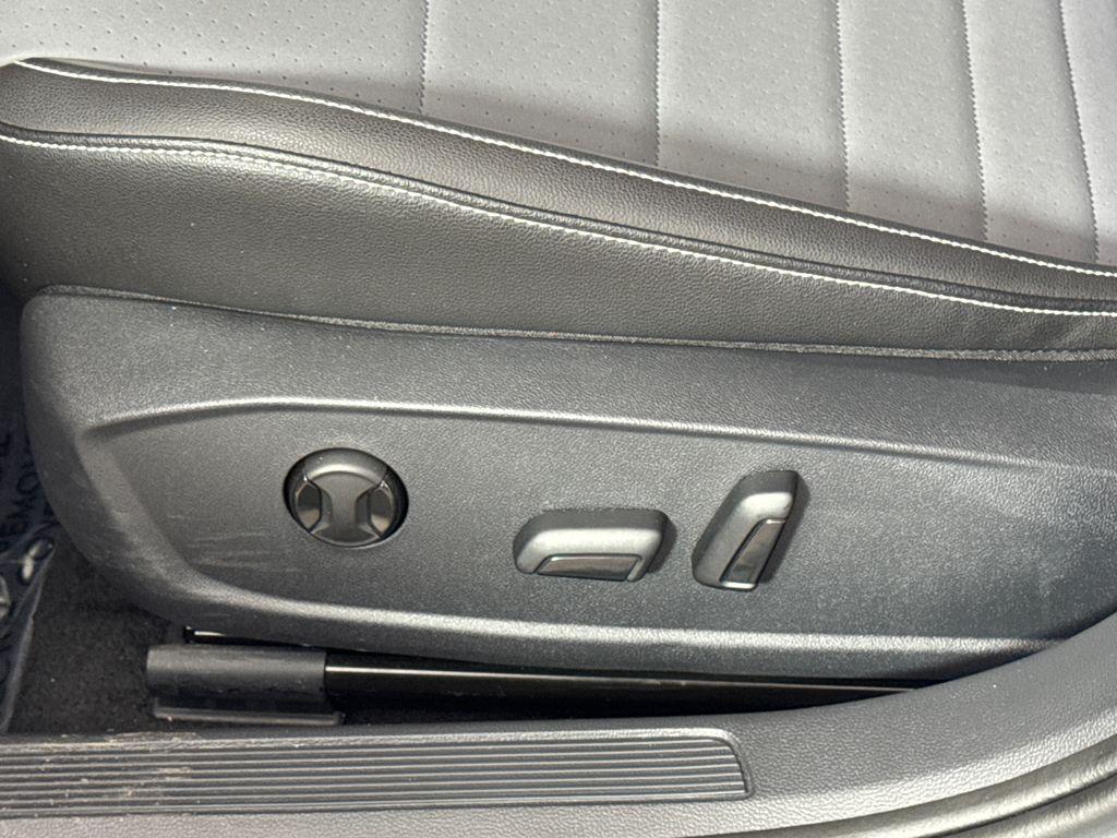 used 2025 Volkswagen Jetta car, priced at $20,995