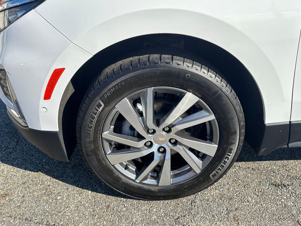 used 2022 Chevrolet Equinox car, priced at $19,435