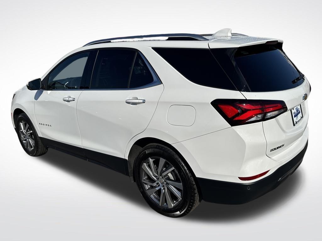 used 2022 Chevrolet Equinox car, priced at $19,435