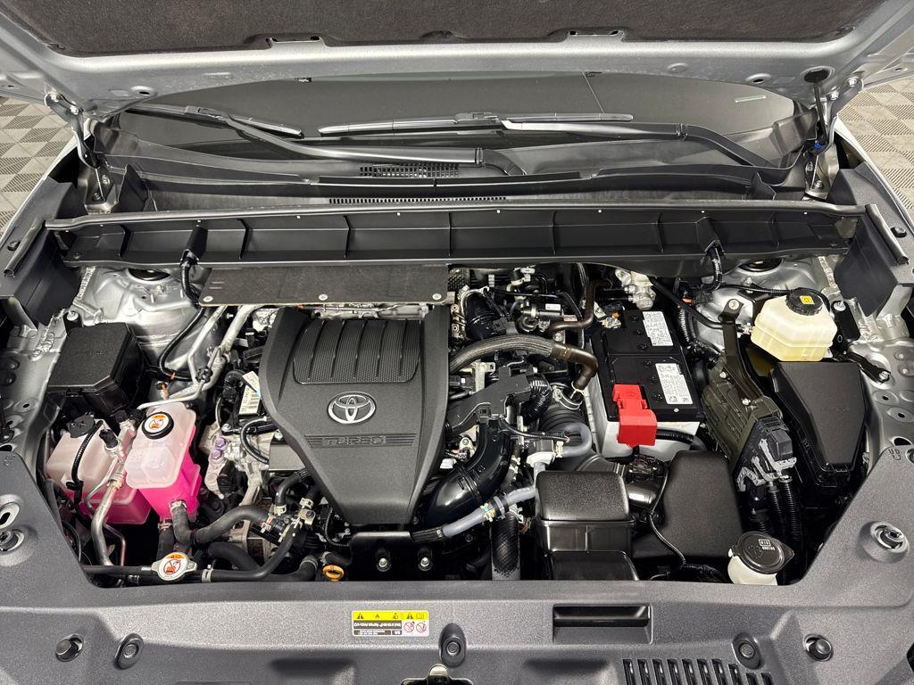 used 2024 Toyota Highlander car, priced at $42,850