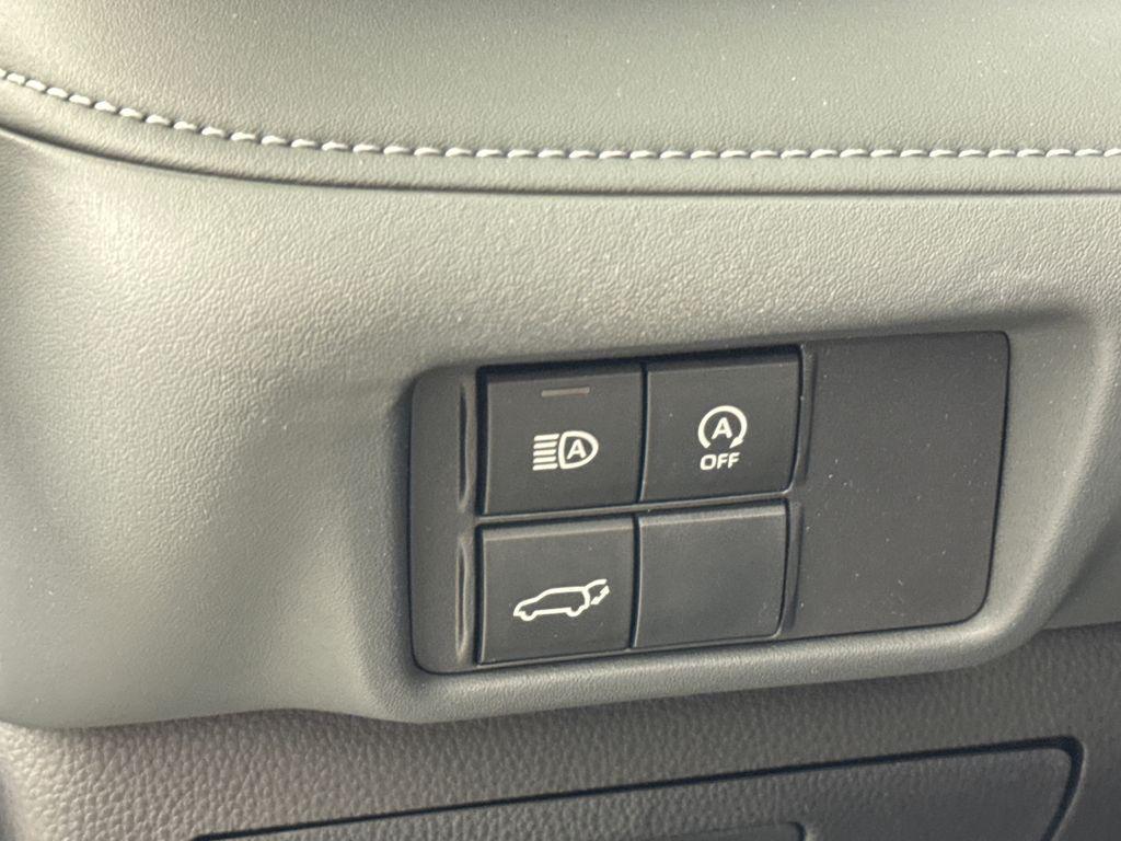 used 2024 Toyota Highlander car, priced at $42,850