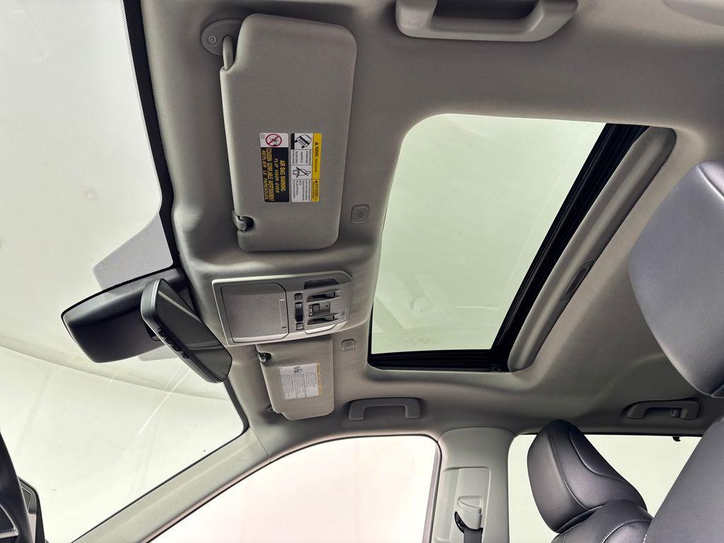 used 2024 Toyota Highlander car, priced at $42,850