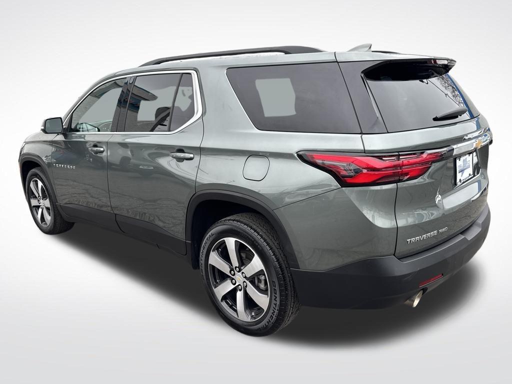 used 2023 Chevrolet Traverse car, priced at $26,606