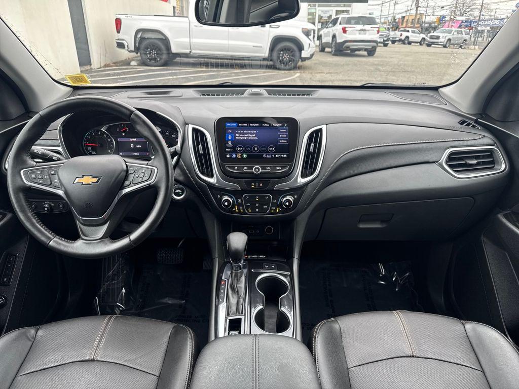 used 2022 Chevrolet Equinox car, priced at $22,998