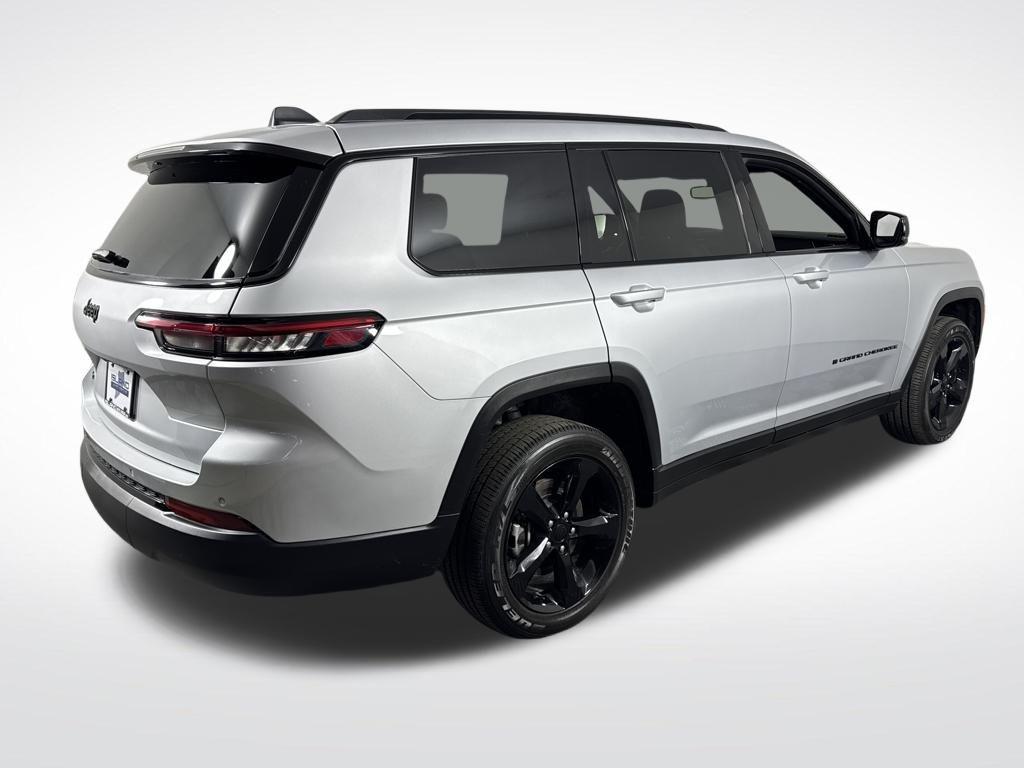 used 2024 Jeep Grand Cherokee L car, priced at $35,899