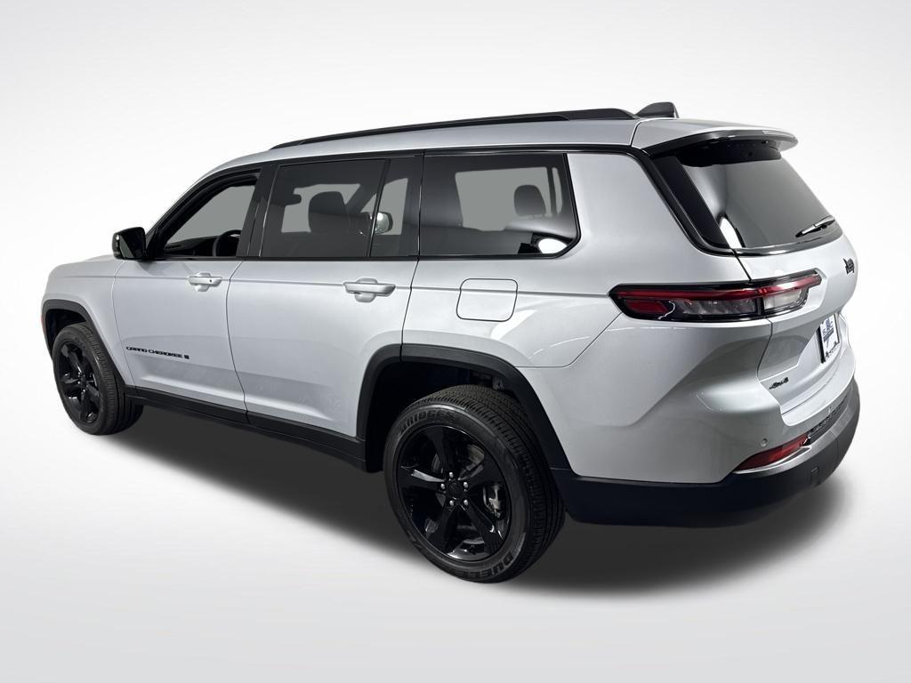 used 2024 Jeep Grand Cherokee L car, priced at $35,899