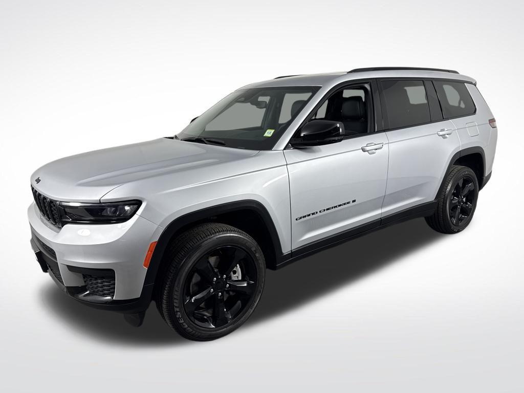 used 2024 Jeep Grand Cherokee L car, priced at $35,899