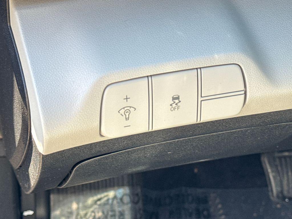 used 2025 Hyundai Elantra car, priced at $23,289